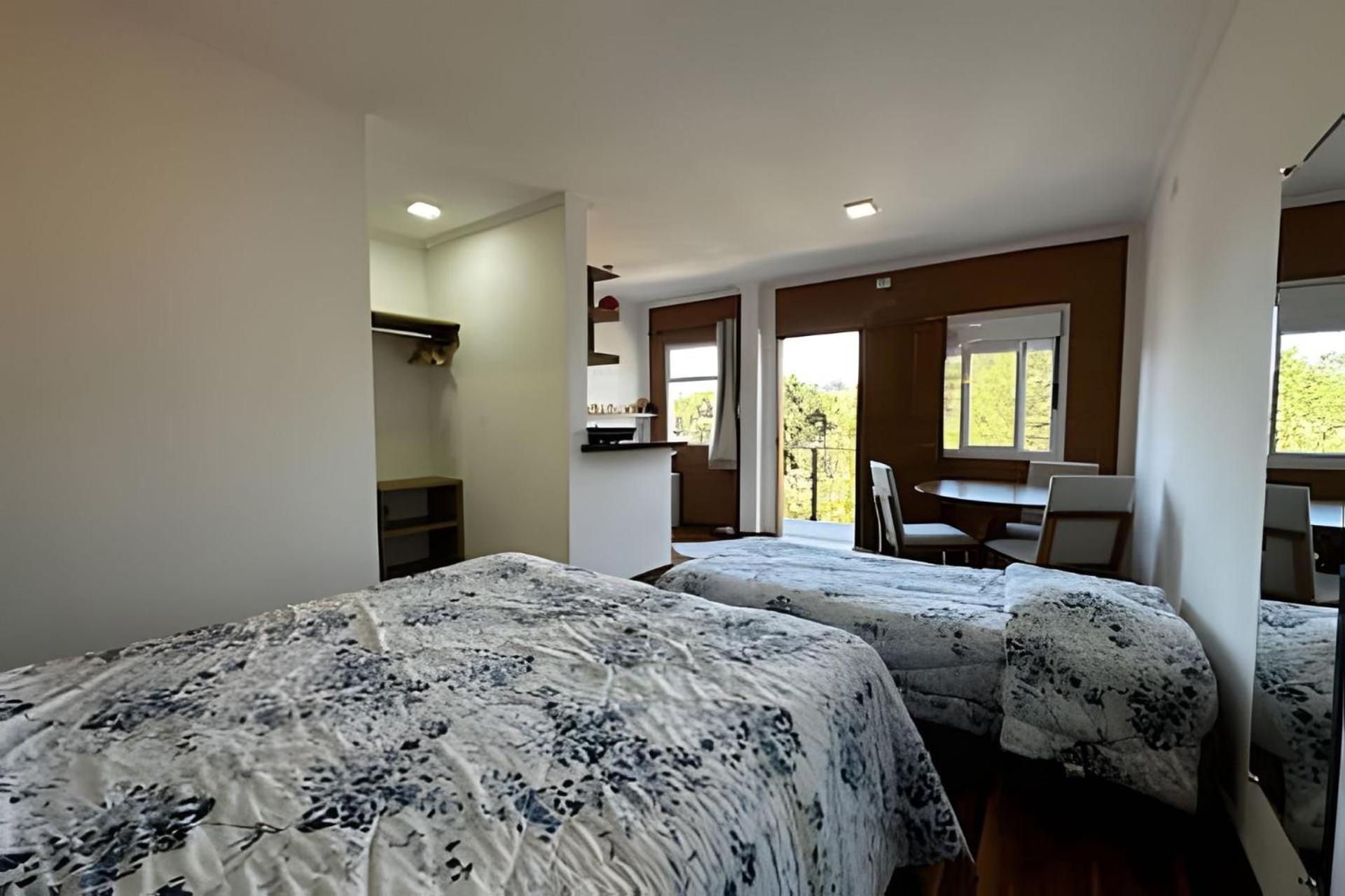 Suites Saint Louis - Conforto Do Lado Do Centro Turistico กังโปสดูจอร์เดา ภายนอก รูปภาพ